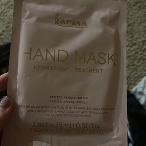 Karuna Hand Mask 1